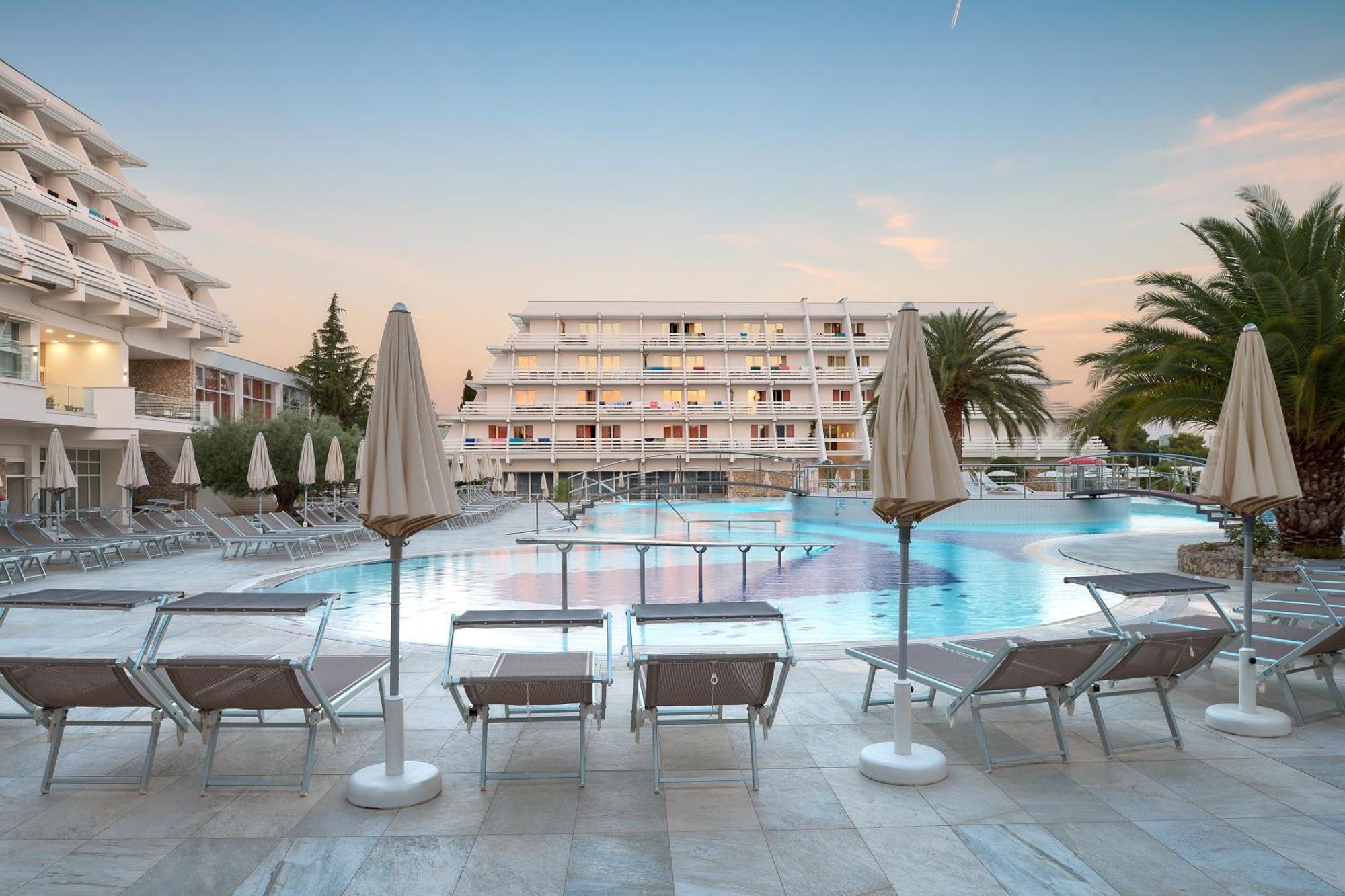 Hotel Olympia ヴォディツェ エクステリア 写真
